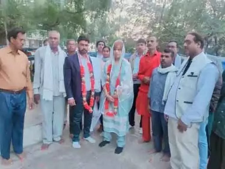 मैरिज ब्यूरो चलाने वाली महिला ने कुंवारा बताकर अपने ही पति की प्रोफाइल भेजी एक युवती को, राज खुलने के बाद अपराध दर्ज
