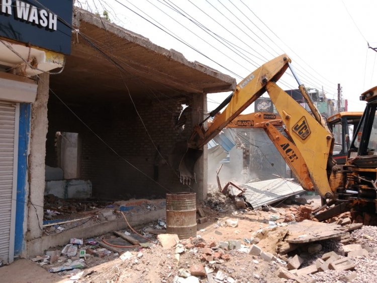 भिलाई और दुर्ग नगर निगम ने संयुक्त कार्रवाई कर हटाया अतिक्रमण, 20 हजार रुपए का लगाया जुर्माना