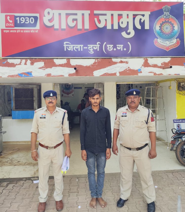ट्रक ट्रेलर से लोहे के सरिया और 8 टायर चोरी करने वाला आरोपी 4 साल बाद पकड़ा गया