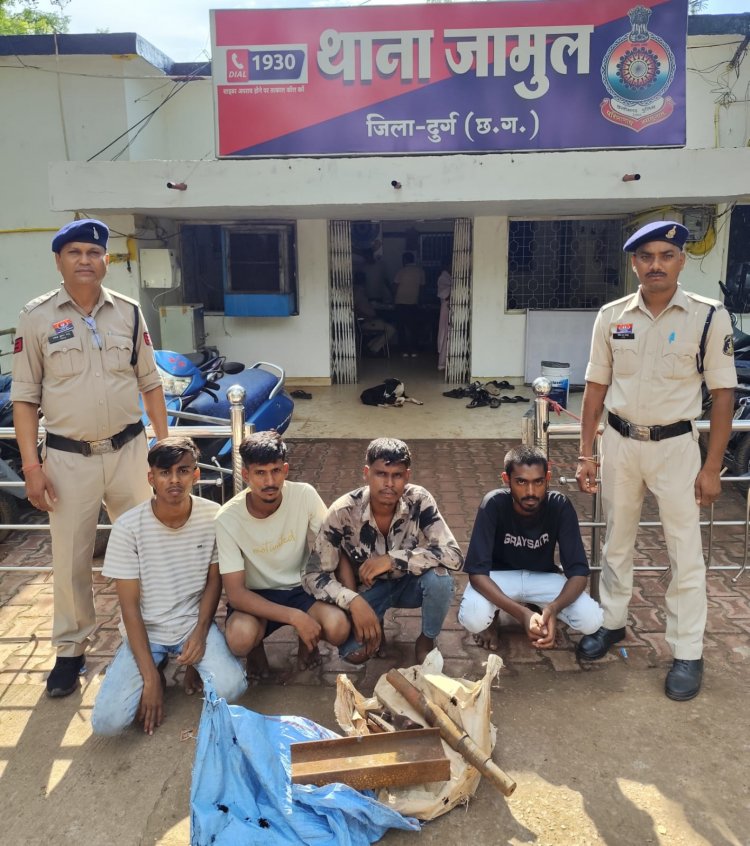 लाइट इंडस्ट्रीयल एरिया में हुए चोरी का खुलासा, 4 आरोपी गिरफ्तार