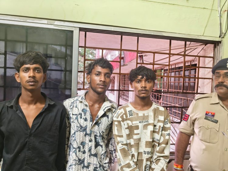अंग्रेजी शराब दुकान के पास चाकू से हमला कर लूट, तीन आरोपी पकड़े गए