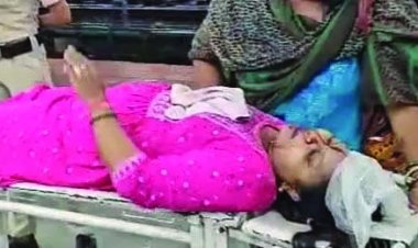 ट्रेन में सीट को लेकर भिड़ीं दो महिलाएं, एक का सिर फोड़ा, अस्पताल में भर्ती