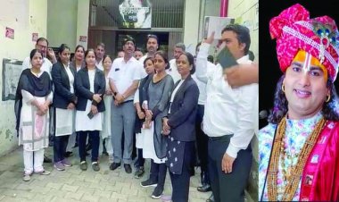 वृंदावन के अनिरुद्धाचार्य की महिलाओं पर टिप्पणी पर बवाल, बार एसोसिएशन की कड़ी प्रतिक्रिया