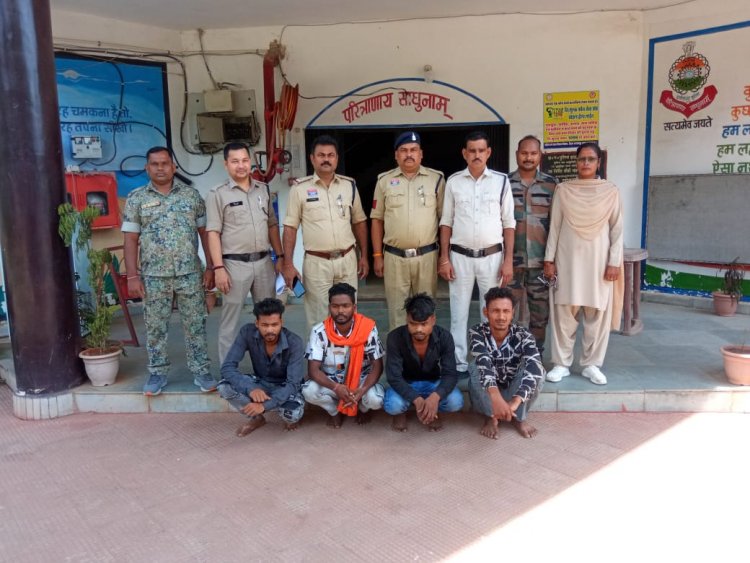 बस में छुपा था गांजा का जखीरा: वाड्रफनगर पुलिस की बड़ी कार्रवाई, 30 लाख का माल जब्त, उड़ीसा के 4 तस्कर गिरफ्तार