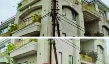 रायपुर में प्रशासन की बड़ी कार्रवाई: फरार तोमर बंधुओं की संपत्ति कुर्क