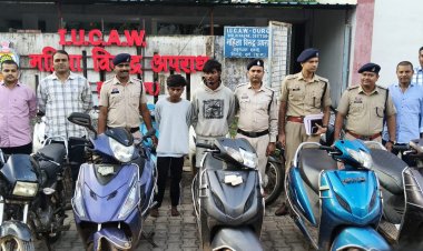 दुर्ग में तीन चोरों से 19 दुपहिया वाहन बरामद