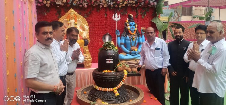 अधिवक्ताओं के कल्याणार्थ आध्यात्मिक महोत्सव का आयोजन
