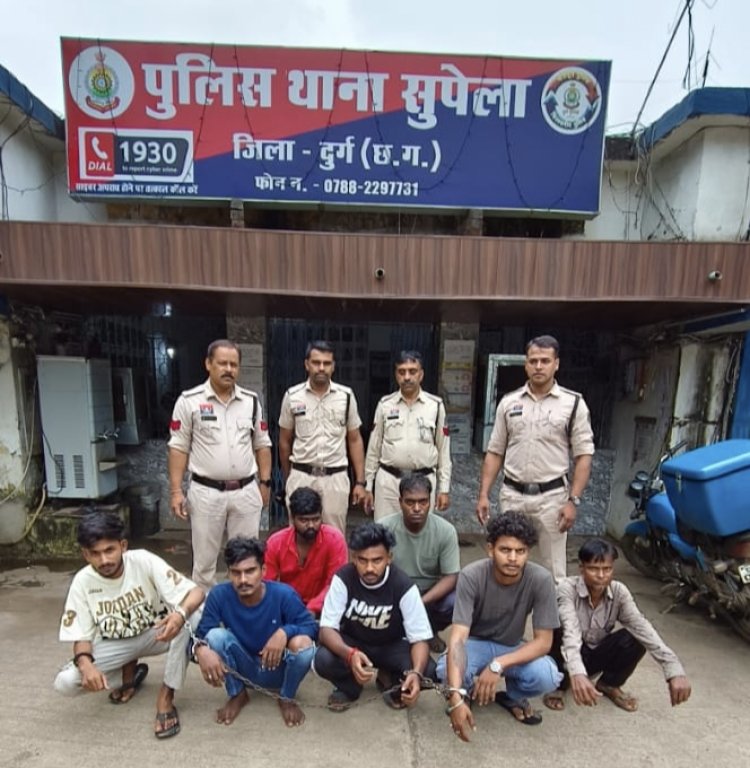 सुबह 5 बजे दुर्ग पुलिस का सर्जिकल स्ट्राइक, 58 अपराधियों पर कार्रवाई, बदमाशों में मचा हड़कंप 