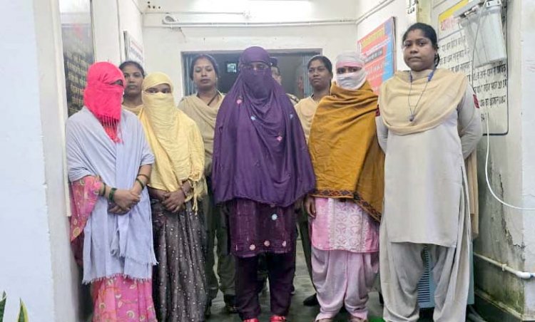 फर्जी अंकसूची के आधार पर चयनित 4 आंगनबाड़ी सहायिका गिरफ्तार
