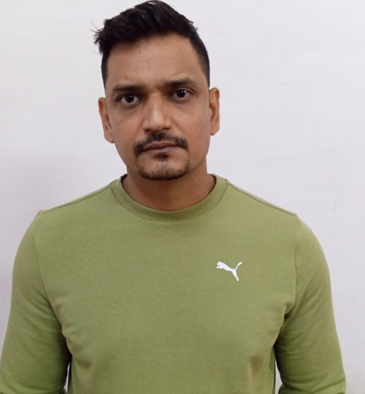 25.52 लाख की रकम गबन करने वाला आरोपी गिरफ्तार