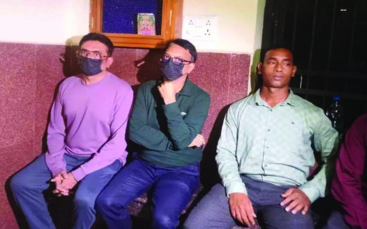 छत्तीसगढ़ शराब घोटाला: ओम साई बेवरेज कंपनी के डायरेक्टर अतुल सिंह और मुकेश मनचंदा 6 सितंबर तक रिमांड पर