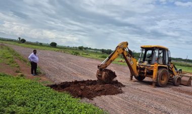 खेदामारा में 3.22 हेक्टेयर पर चल रही अवैध प्लॉटिंग ध्वस्त