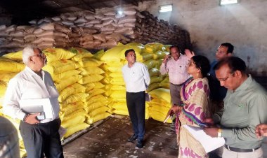 दुर्ग जिले में उर्वरक विक्रय प्रतिष्ठानों का औचक निरीक्षण, 6 दुकानों पर कार्रवाई