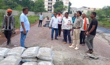 निगम ने शासकीय भूमि पर हो रहा अवैध रोड निर्माण बंद कराया