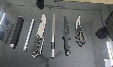 उमरपोटी में दहशत फैलाने वाला राहुल पवार गिरफ्तार, बड़ी मात्रा में चाकू और हथियार बरामद