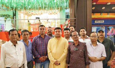 हाऊसिंग बोर्ड कालिबाड़ी में मां दुर्गा विराजित, धूप व बारिश से बचने की गई उत्तम व्यवस्था