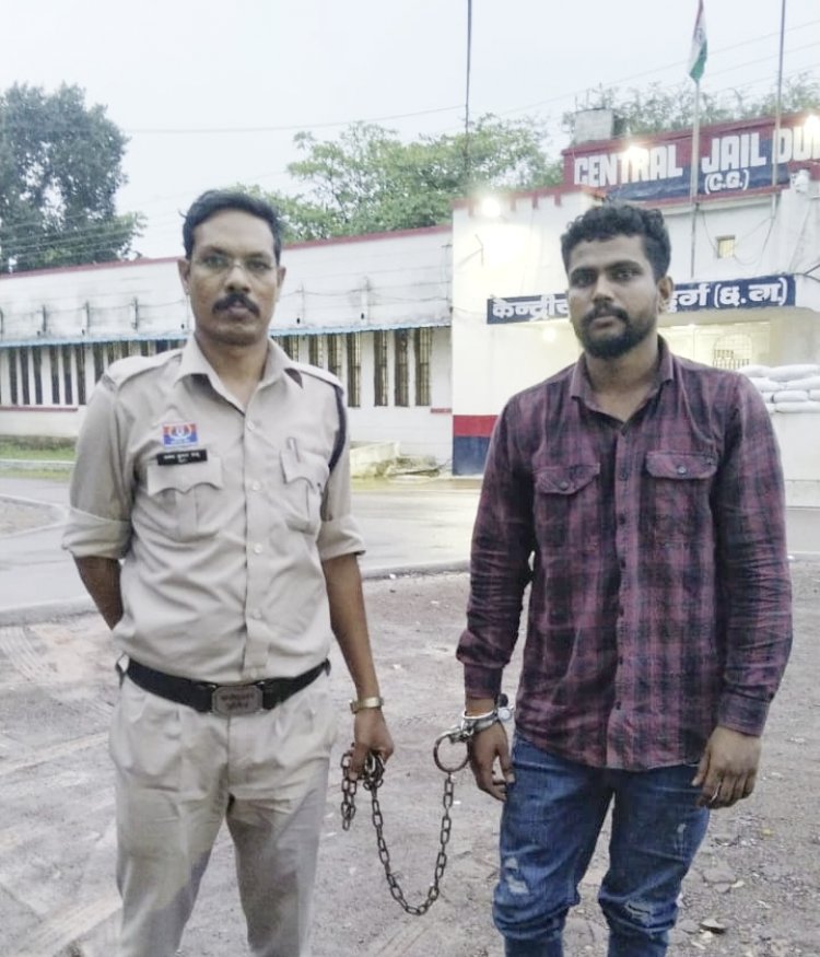 भिलाई के होटल ईशा में देह व्यापार कराने वाले एक अन्य फरार आरोपी निखिल मेश्राम गिरफ्तार, 2 आरोपी पहले भेजे जा चुके हैं जेल