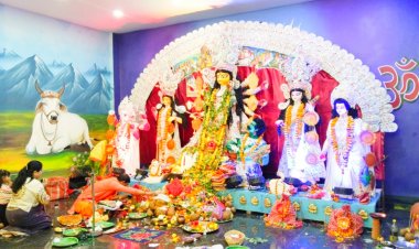 वैशालीनगर कालीबाड़ी में नवमीं पर हवन-पूजन और सांस्कृतिक कार्यक्रम, दशमीं पर होगा सिंदूर उत्सव