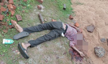 दुर्ग में सनसनी: बिजली ऑफिस के सामने मिली अज्ञात युवक की लाश, हत्या की आशंका