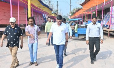 भिलाई निगम आयुक्त ने लाल मैदान के पंडाल हटाने के दिए निर्देश, छठ तालाब और फटाका दुकानों का किया निरीक्षण