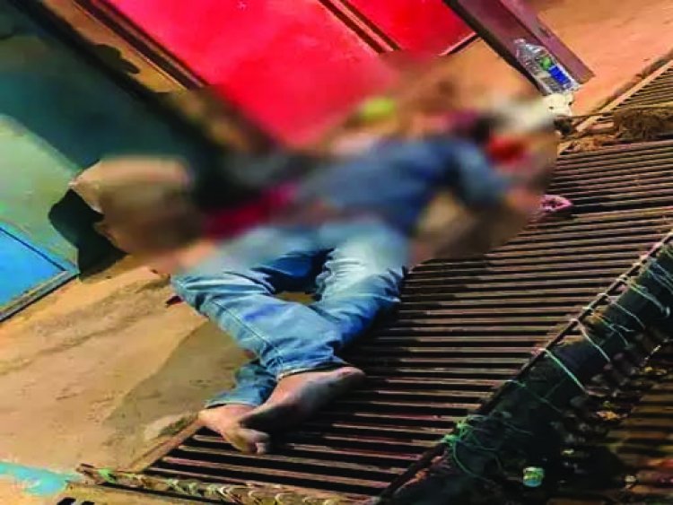 दुर्ग के इंदिरा मार्केट में खून से लथपथ मिला मजदूर का शव, पुलिस जांच में जुटी