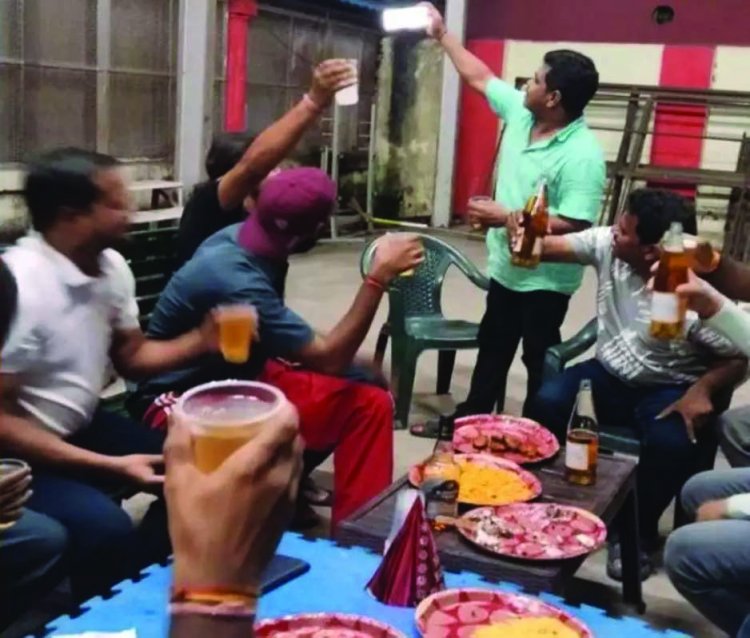 रेलवे बॉक्सिंग रिंग में शराब-पार्टी मामले पर हाईकोर्ट ने स्वतः संज्ञान लिया, SECR महाप्रबंधक को रिपोर्ट पेश करने का आदेश