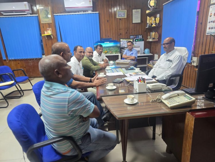 दुर्घटनाओं से बचाव के लिए बीएसपी कर्मचारियों को आधा घंटा पहले छोड़े जाने की मांग