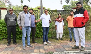 आयुक्त ने उद्यानों की साफ-सफाई व्यवस्था का लिया जायजा 