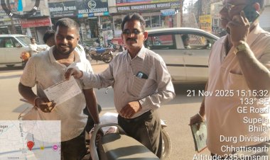 ​अवैध होर्डिंग्स हटाने के अभियान में निगम की सख्ती, ओवर ब्रिज पिलर्स से हटाए गए विज्ञापन, 1500 का लगाया जुर्माना  