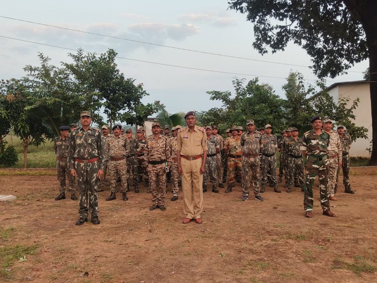 बीजापुर के रानीबोदली कैंप में वंदे मातरम की गूंज, जवानों ने मनाई 150वीं वर्षगांठ