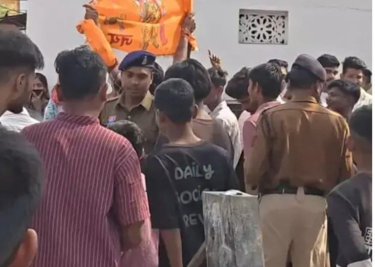 नेवई में प्रार्थना सभा को लेकर विवाद, पास्टर सहित तीन लोगों पर अपराध दर्ज