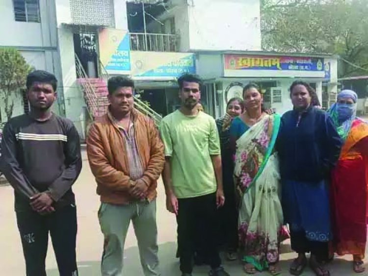 सस्ते कपड़ों का झांसा देकर ग्राहकों और व्यापारियों से 5 लाख की ठगी