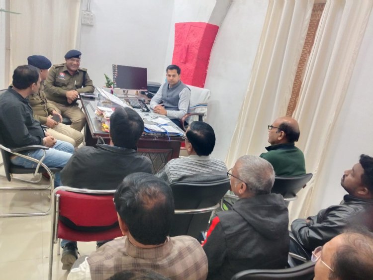 एडीएम और एएसपी ने ली डीजे-मांगलिक भवन संचालकों की बैठक, दिए कड़े निर्देश