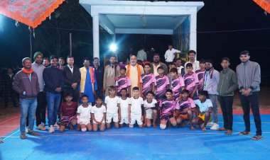 विधायक ललित चंद्राकर ने खिलाड़ियों को खेलभावना से खेलने की दी प्रेरणा