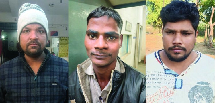 दुर्ग पुलिस ने देर रात तक चलाया विशेष अभियान, 27 पर आबकारी एक्ट की कार्रवाई, 150 से अधिक पौवा जब्त, 5 आरोपी गिरफ्तार