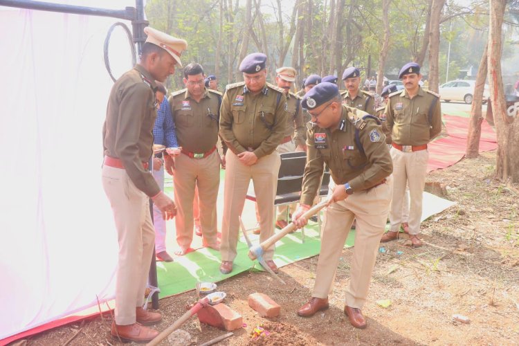 दुर्ग रेंज में साइबर थाना और ट्रेनिंग सेंटर की पहल, आईजी रामगोपाल गर्ग ने किया भूमि पूजन व प्रशिक्षण हॉल का उद्घाटन