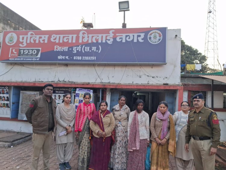 पंडित धीरेंद्र शास्त्री की हनुमंत कथा पंडाल के पास संदिग्धों पर कार्रवाई, 9 लोग हिरासत में