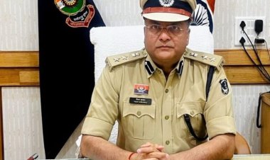 मृतक के परिजनों से 5 हजार की रिश्वत, नंदिनी थाने का प्रधान आरक्षक निलंबित