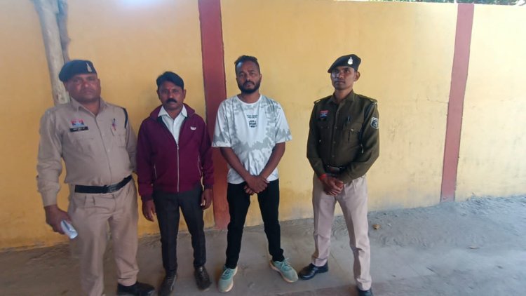 फर्जी पत्रकार गिरफ्तार: झूठी खबर की धमकी देकर शिक्षक से वसूली, 2 आरोपी जेल भेजे गए