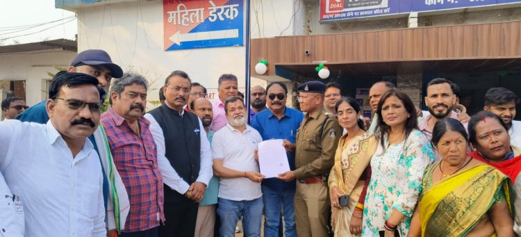 भूपेश बघेल पर अभद्र टिप्पणी के खिलाफ कांग्रेस का उग्र प्रदर्शन, सुपेला थाना घेरा