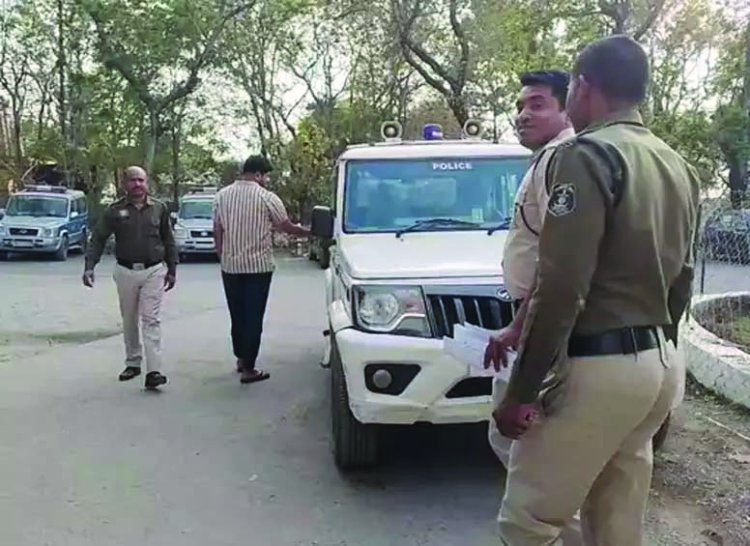 शादी का झांसा देकर दुष्कर्म का आरोप,  मंडी अधिकारी राहुल साहू गिरफ्तार