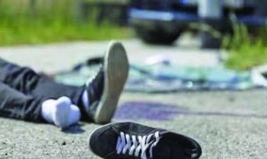 तेज रफ्तार कार और बाइक की आमने-सामने टक्कर, चार लोगों की मौत