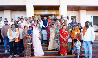 दुर्ग ग्रामीण के सरपंचों ने देखी विधानसभा की कार्यवाही, विधायक ललित चंद्राकर के साथ मुख्यमंत्री से की मुलाकात