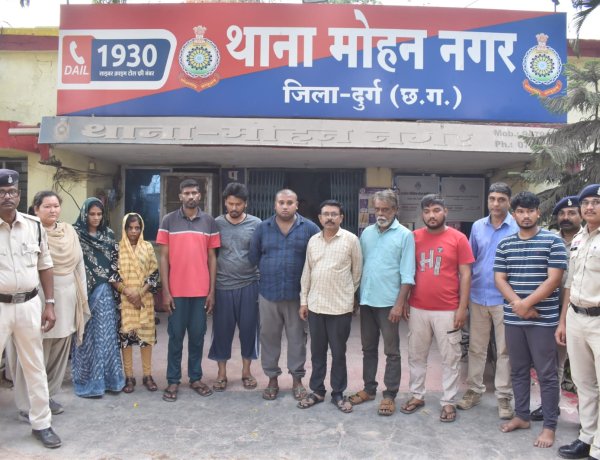 म्यूल अकाउंट से साइबर ठगी का बड़ा खुलासा, दुर्ग पुलिस ने 10 आरोपियों को दबोचा