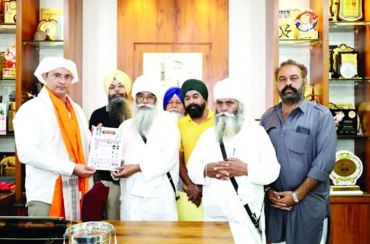 रायपुर के गुरुद्वारा बाबा बुड्डा साहब में इंद्रजीत सिंह सम्मानित, सात श्रद्धालुओं की घर वापसी पर मिला सम्मान