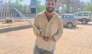 भिलाई में सरेआम हथियार लहराकर दहशत फैलाने वाला आरोपी गिरफ्तार