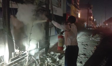 भिलाई में ट्रांसफार्मर में लगी आग, यातायात पुलिस की तत्परता से टला बड़ा हादसा