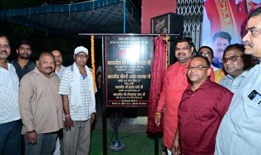 दुर्ग में विकास की सौगात: संतराबाड़ी में डोमशेड लोकार्पण, पद्मनाभपुर में भूमिपूजन