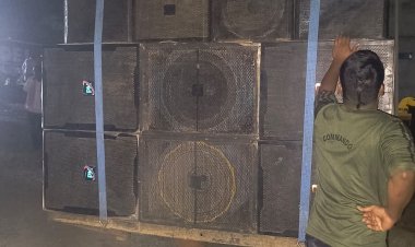 देर रात बारात में डीजे बजाना पड़ा भारी, पुलिस ने डीजे और पिकअप किया जब्त