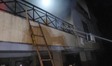 चौहान टाउन के फ्लैट में आग, दमकल की तत्परता से टला बड़ा हादसा